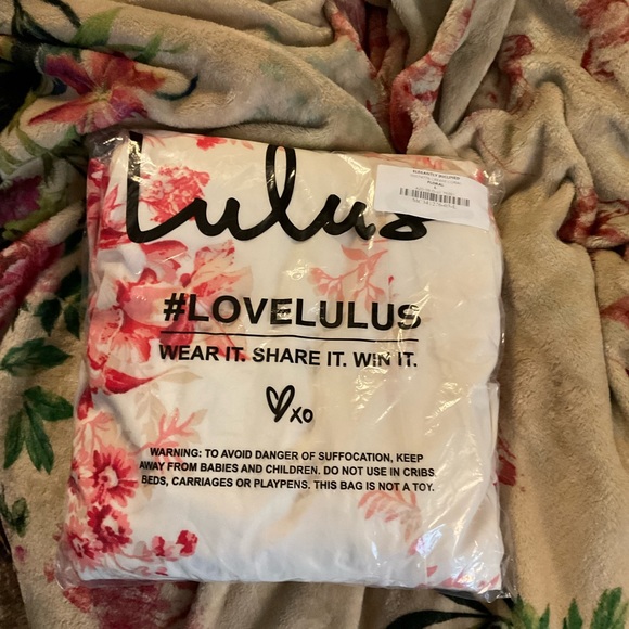 Lulu’s Elegantly Inclined Cream and Coral Floral Print Wrap Maxi Dress NWT - Picture 5 of 8